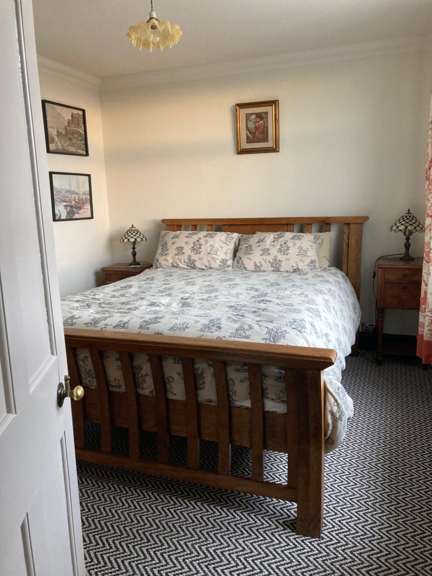 Little Basset Apartment Kingsdown  Bagian luar foto